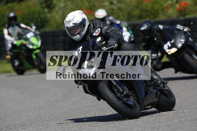 /Archiv-2024/29 12.06.2024 MOTO.CH Track Day ADR/Gruppe blau/97